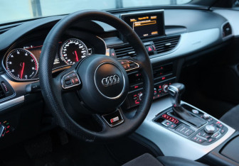 Подержанный автомобиль Audi A6 Sedan 2012 года (9 фото)