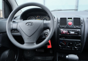 Подержанный автомобиль Hyundai Getz 2008 года (10 фото)