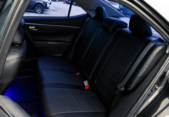 Подержанный автомобиль Toyota Corolla Sedan 2015 года (16 фото)