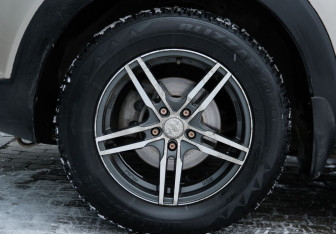 Подержанный автомобиль Chevrolet Captiva 2007 года (19 фото)