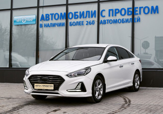 Подержанный автомобиль Hyundai Sonata 2017 года (1 фото)