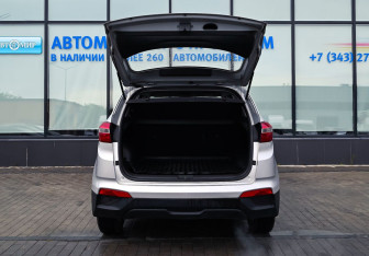 Подержанный автомобиль Hyundai Creta 2017 года (14 фото)