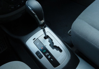 Подержанный автомобиль Chevrolet Lacetti Hatchback 2006 года (14 фото)