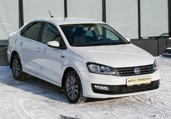 Подержанный автомобиль Volkswagen Polo Sedan 2019 года (7 фото)