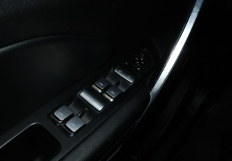 Подержанный автомобиль Geely Atlas Pro 2022 года (13 фото)