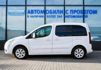 Подержанный автомобиль Peugeot Partner 2012 года (2 фото)