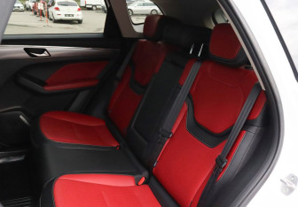 Подержанный автомобиль Haval Jolion 2024 года (18 фото)
