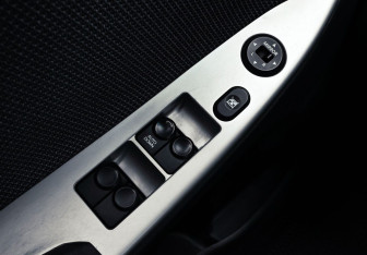 Подержанный автомобиль Hyundai Solaris Sedan 2012 года (4 фото)
