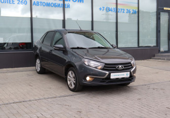 Подержанный автомобиль LADA (ВАЗ) Granta Sedan 2021 года (7 фото)