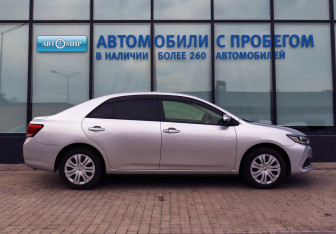 Подержанный автомобиль Toyota Allion 2018 года (6 фото)