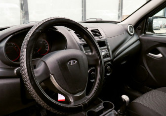 Подержанный автомобиль LADA (ВАЗ) Kalina Wagon 2018 года (11 фото)