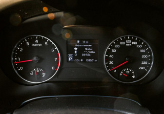 Подержанный автомобиль Kia Seltos 2020 года (19 фото)