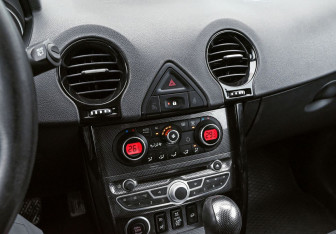 Подержанный автомобиль Renault Koleos 2013 года (15 фото)