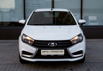Подержанный автомобиль LADA (ВАЗ) Vesta Sedan 2017 года (8 фото)