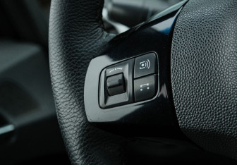 Подержанный автомобиль Opel Corsa 2008 года (14 фото)