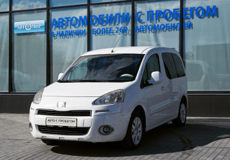Подержанный автомобиль Peugeot Partner 2012 года (1 фото)