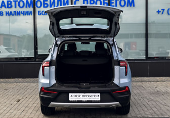 Подержанный автомобиль Москвич 3 2023 года (23 фото)