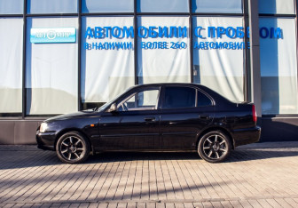 Подержанный автомобиль Hyundai Accent Sedan 2008 года (2 фото)
