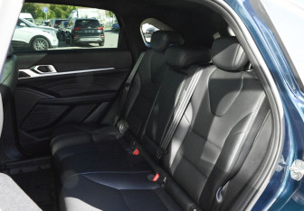 Подержанный автомобиль Haval F7 2025 года (22 фото)