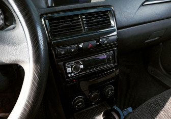 Подержанный автомобиль LADA (ВАЗ) Priora Hatchback 2014 года (11 фото)
