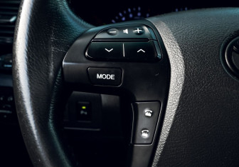 Подержанный автомобиль Toyota Camry Sedan 2011 года (13 фото)