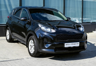 Подержанный автомобиль Kia Sportage 2018 года (7 фото)