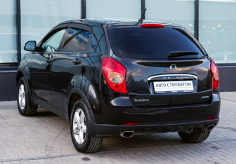 Подержанный автомобиль SsangYong Actyon 2013 года (3 фото)