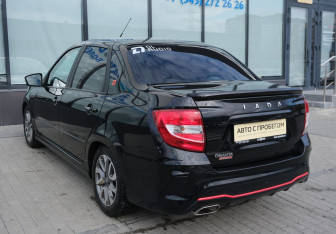 Подержанный автомобиль LADA (ВАЗ) Granta Sedan 2023 года (3 фото)