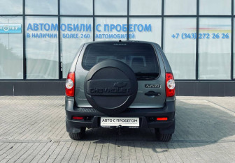 Подержанный автомобиль Chevrolet Niva 2019 года (4 фото)