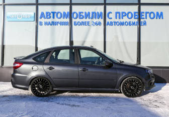 Подержанный автомобиль LADA (ВАЗ) Granta Liftback 2024 года (6 фото)