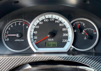 Подержанный автомобиль Chevrolet Lacetti Wagon 2012 года (15 фото)