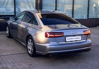 Подержанный автомобиль Audi A6 Sedan 2016 года (3 фото)