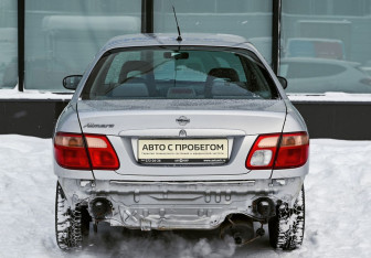 Подержанный автомобиль Nissan Almera Sedan 2001 года (4 фото)
