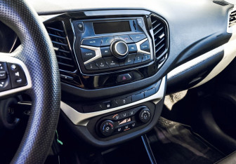 Подержанный автомобиль LADA (ВАЗ) Vesta Wagon 2019 года (11 фото)