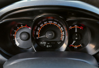 Подержанный автомобиль LADA (ВАЗ) Vesta Sedan 2021 года (16 фото)