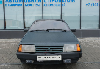 Подержанный автомобиль LADA (ВАЗ) 2109 Hatchback 2003 года (8 фото)