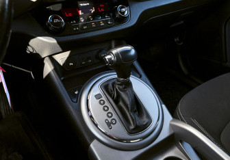 Подержанный автомобиль Kia Sportage 2014 года (10 фото)