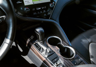 Подержанный автомобиль Toyota Camry Sedan 2019 года (9 фото)