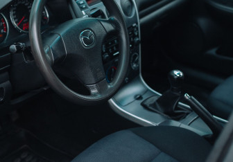 Подержанный автомобиль Mazda 6 Sedan 2006 года (9 фото)