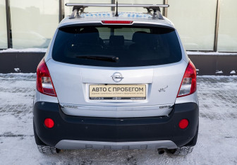 Подержанный автомобиль Opel Antara 2013 года (4 фото)