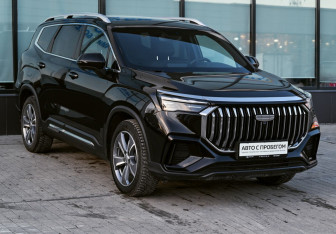 Подержанный автомобиль Geely Okavango 2024 года (7 фото)