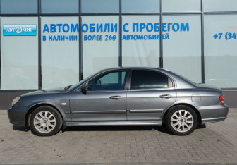 Подержанный автомобиль Hyundai Sonata 2006 года (2 фото)
