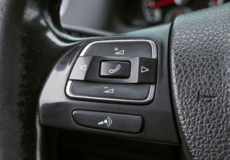 Подержанный автомобиль Volkswagen Tiguan 2012 года (13 фото)