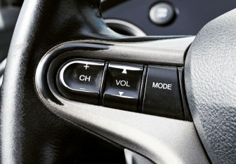 Подержанный автомобиль Honda Civic Hatchback 2008 года (16 фото)