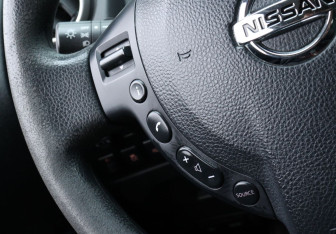 Подержанный автомобиль Nissan Qashqai 2013 года (13 фото)