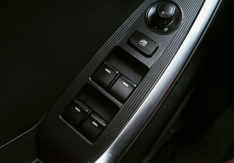 Подержанный автомобиль Mazda CX-5 2012 года (16 фото)