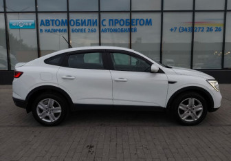 Подержанный автомобиль Renault Arkana 2020 года (6 фото)
