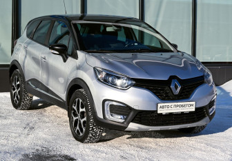 Подержанный автомобиль Renault Kaptur 2019 года (7 фото)
