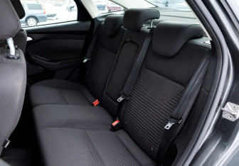 Подержанный автомобиль Ford Focus Sedan 2018 года (17 фото)