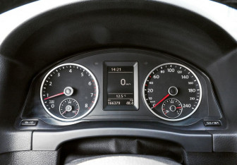 Подержанный автомобиль Volkswagen Tiguan 2013 года (11 фото)